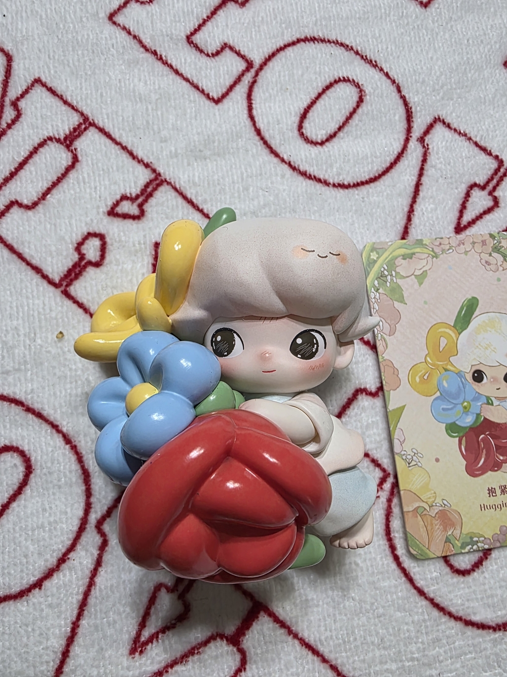 Dimoo Moments In Bloom Figurine